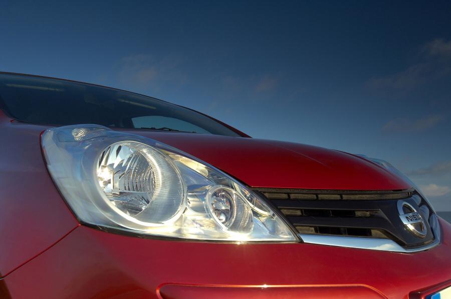  Nissan Note 2009 года  (фото 6 из 78)